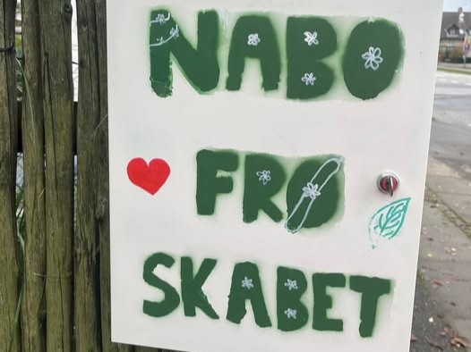 Et nabo(frø)skab ”spirer” i Rødovre